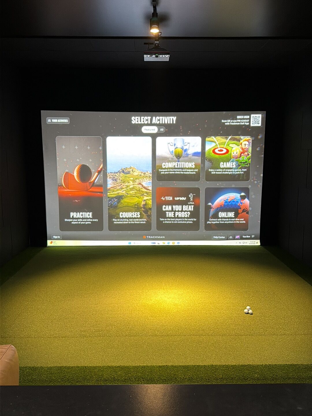 Tee Box Meridian hitting bay.