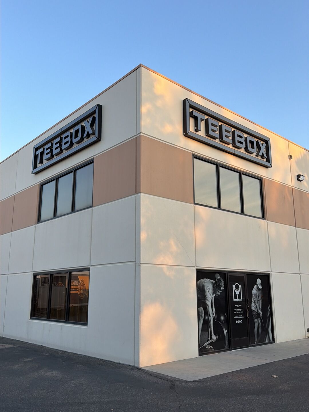 Tee Box Meridian store front.