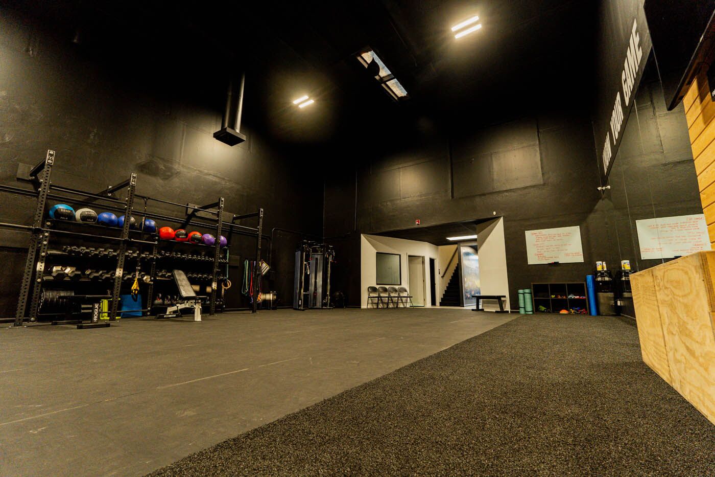 Tee Box St. George full gym view.